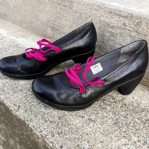 Merrell Cycling Evera Black Leather Pumps Womens sz 11